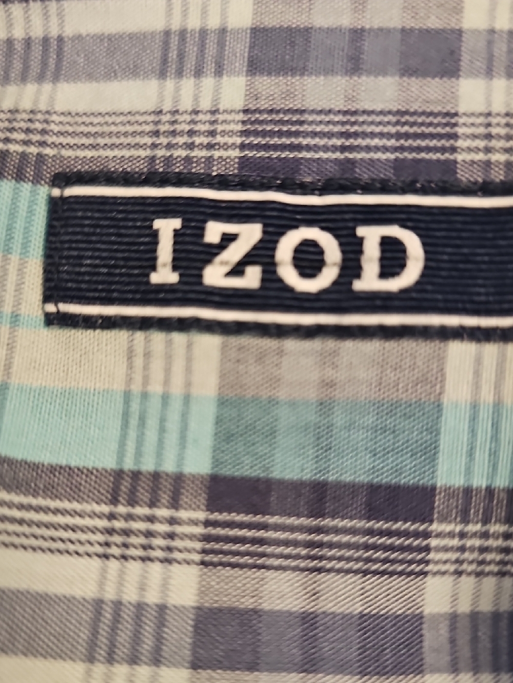 Izod Men's Blue & Navy Plaid Button-Down Shirt - Picture 3 of 4